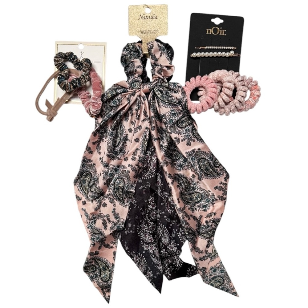 Nordstrom Bundle Of 3 Hair Accessories Scarf Scrunchies And Hair Ties